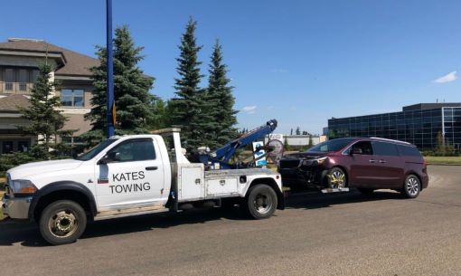 Kates Towing Tow Car Services Edmonton